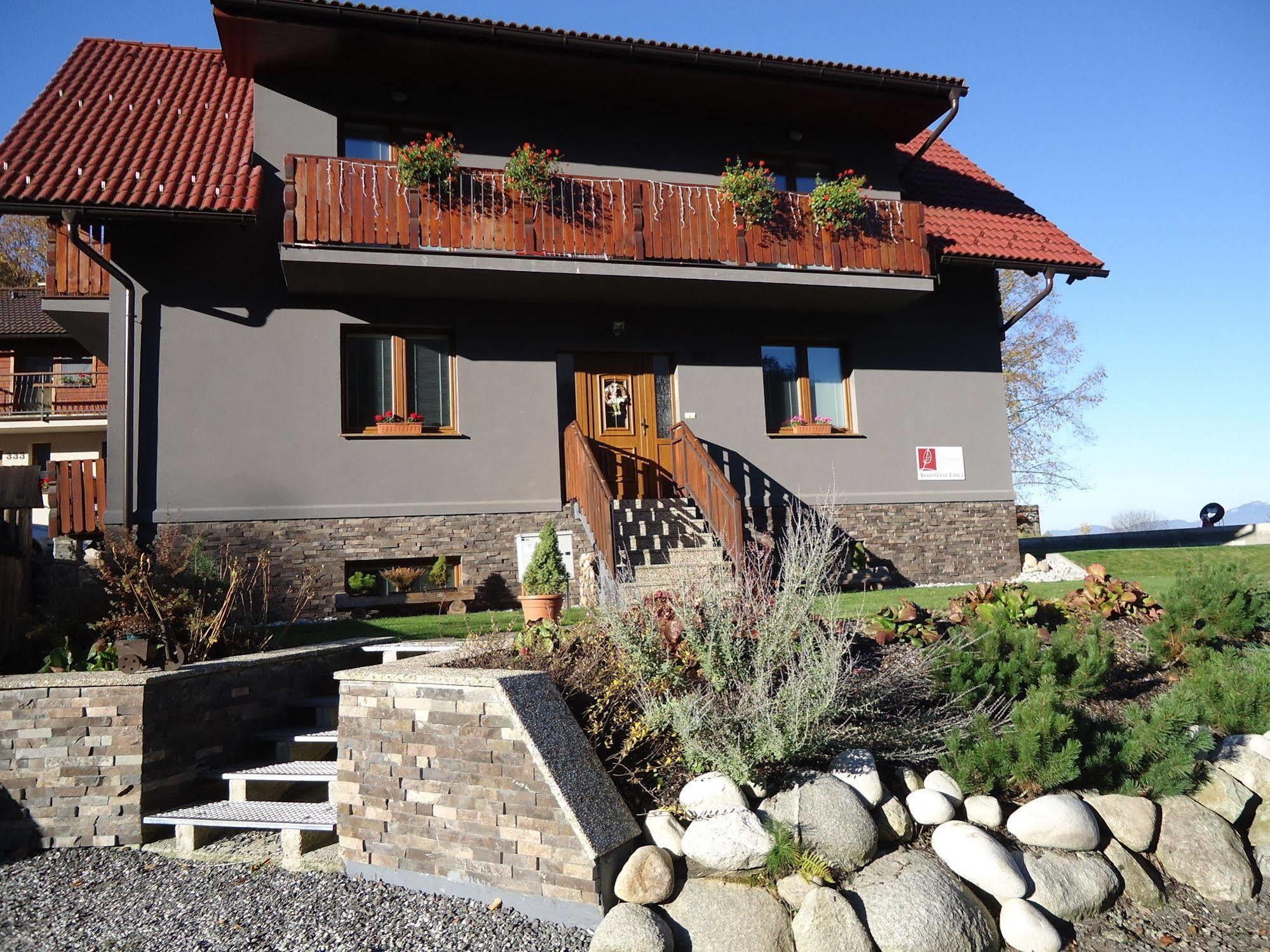 Apartmany Lipka เปาชินา เลโฮตา ภายนอก รูปภาพ